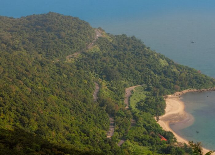 Hoi An to Da Nang: Bus, Grab or Private Car Compared