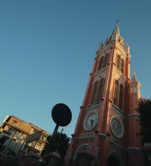 Da Nang Pink Cathedral: The Honest Guide to Visiting the Pink Church