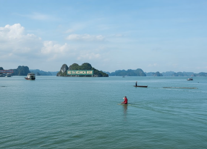 Best Time for Ha Long Bay: Weather, Crowds, Reality
