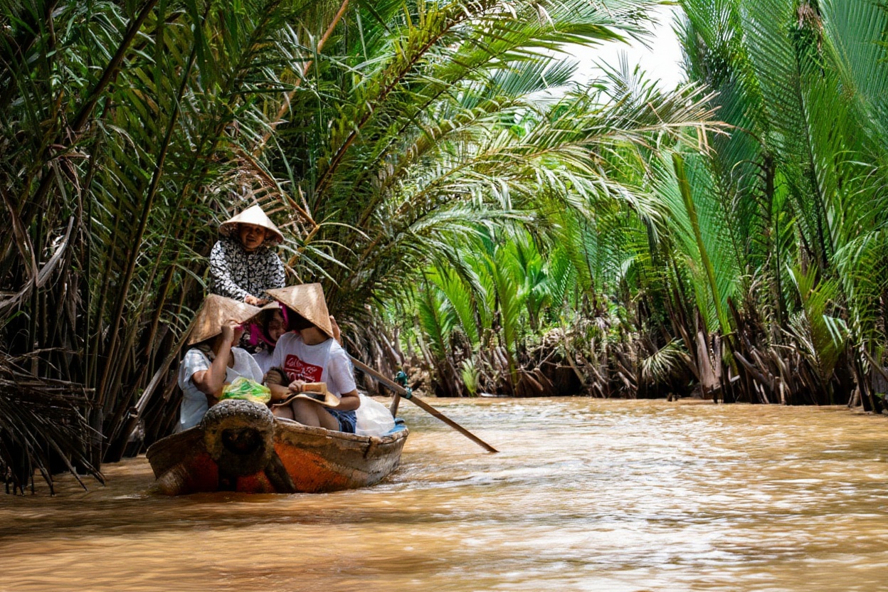 Mekong Delta from Saigon: Bus, Day Trip, or Overnight?