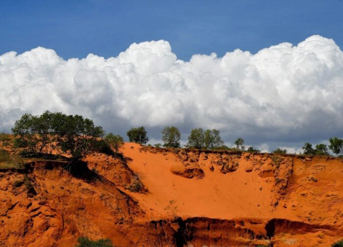 Mui Ne Vietnam Travel Guide: Sand Dunes, Kite Surfing, and Honest Advice