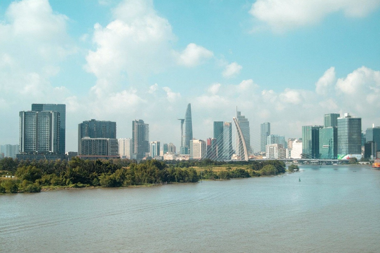 Phú Mỹ Hưng — the planned city within the city, Korean-heavy and family-oriented