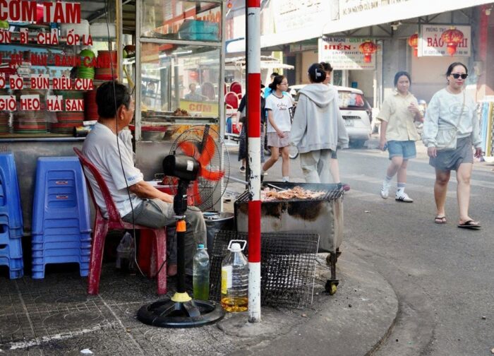 Saigon Street Food Guide: What to Eat, Where to Eat It, What to Skip