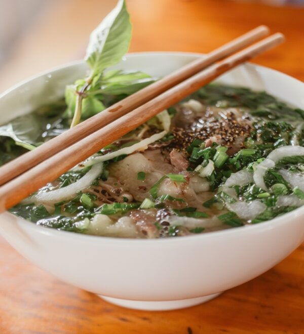Vietnam Street Food: The Honest Guide to Eating Your Way Through the Country