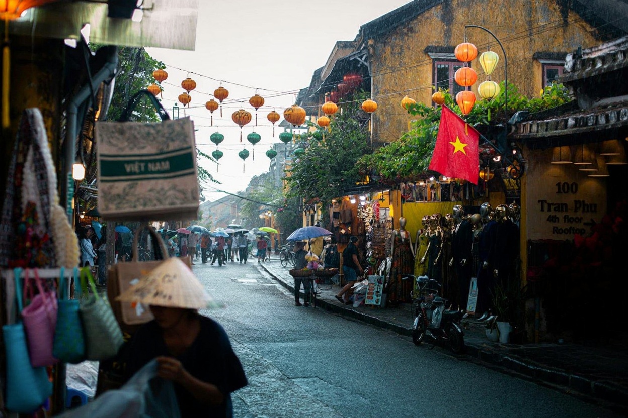 Vietnam's tourist areas are walkable and generally safe at night — basic urban awareness applies