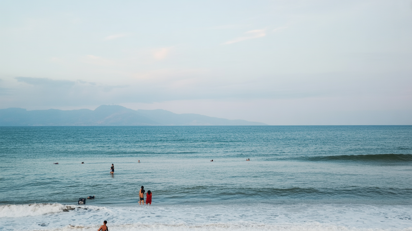Ninh Chữ beach — 5km from Phan Rang, clean sand, no crowds