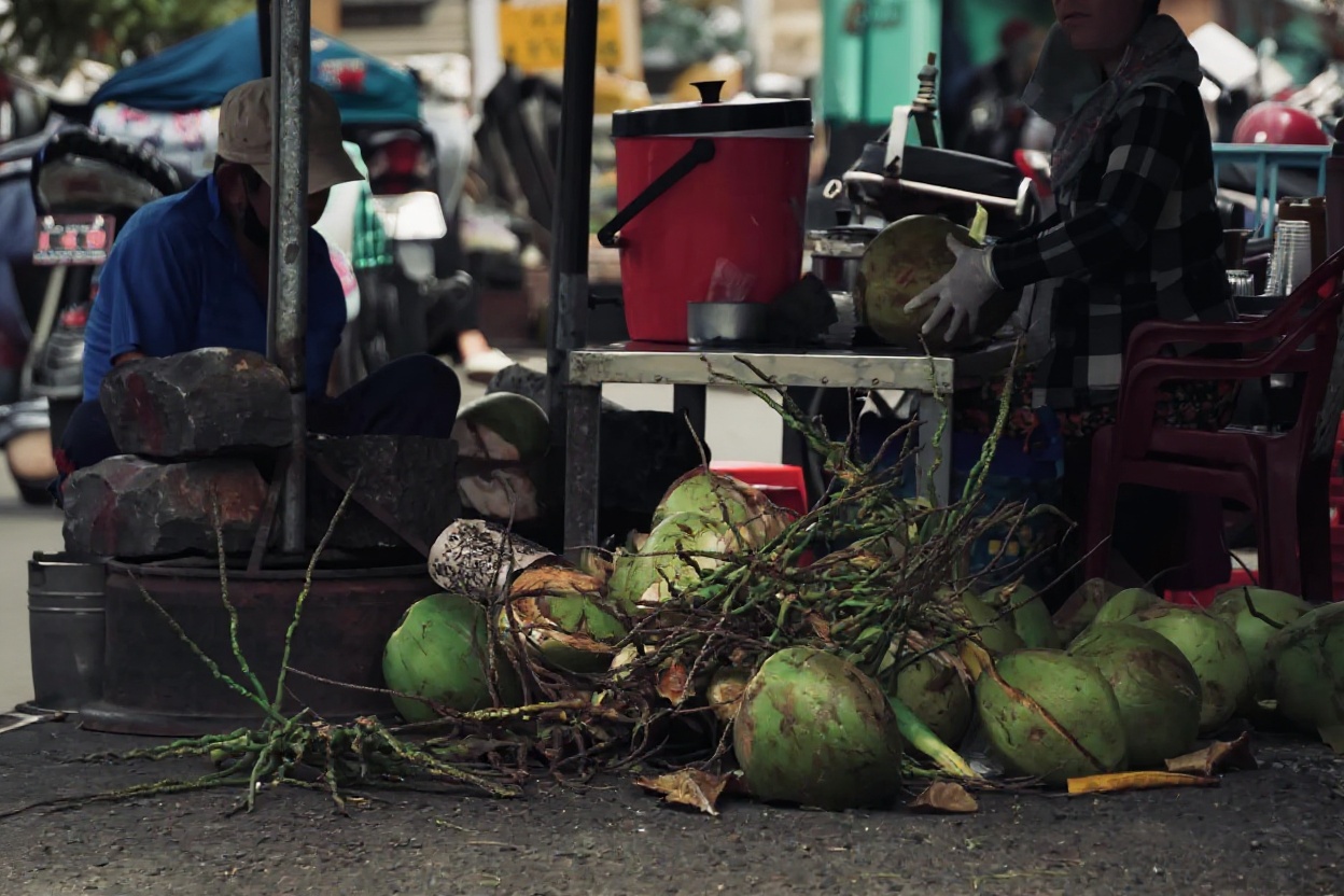 Fresh coconut water — 15,000-25,000 VND, genuine electrolytes, available everywhere