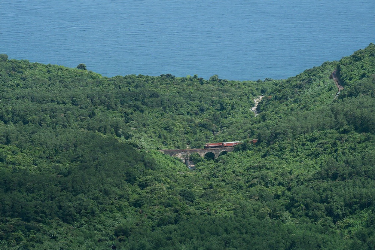 The Hải Vân Pass from the train — one of the best rail views in Southeast Asia