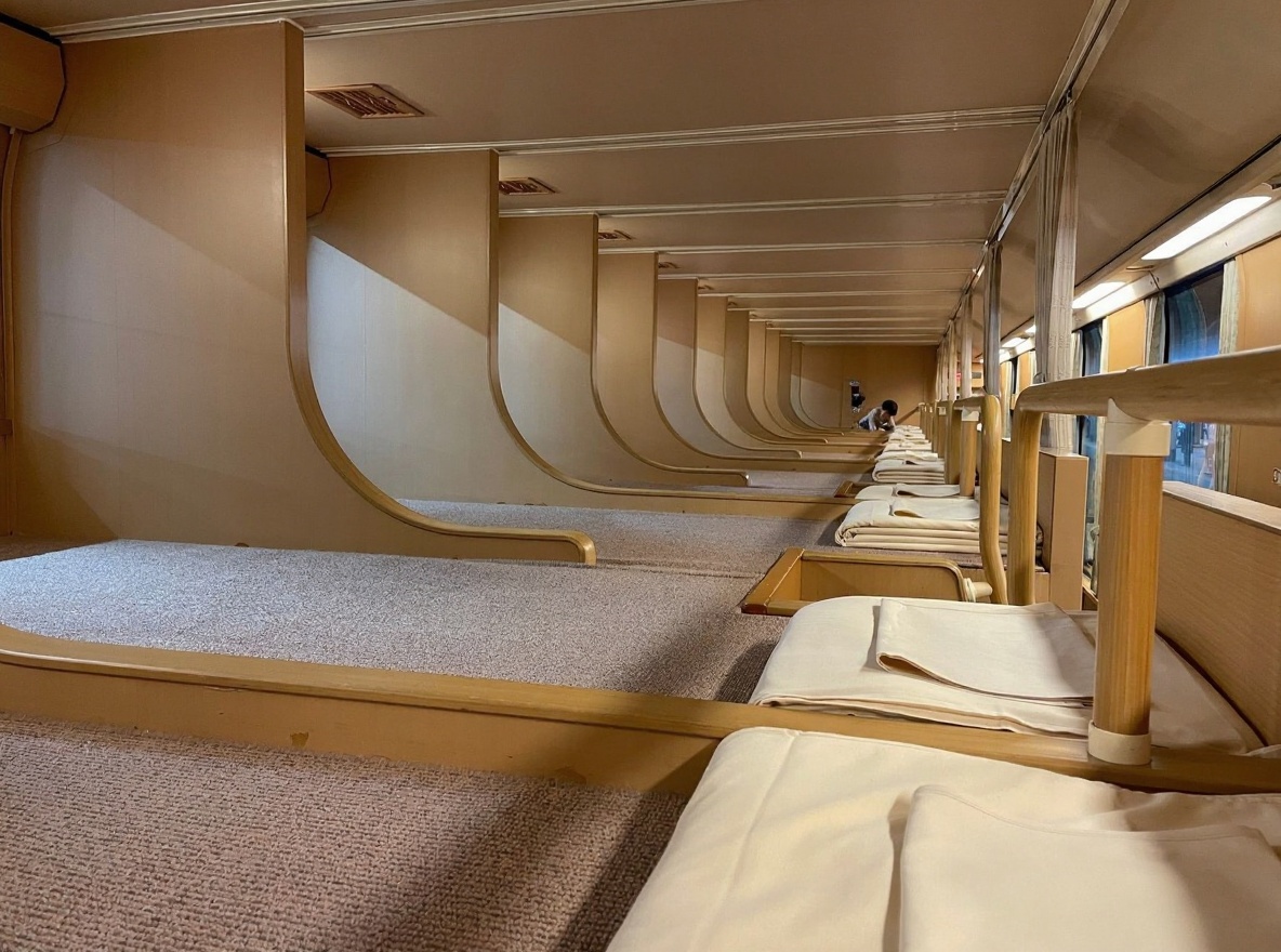 Train vs bus vs flight — the choice depends on what you want from the journey