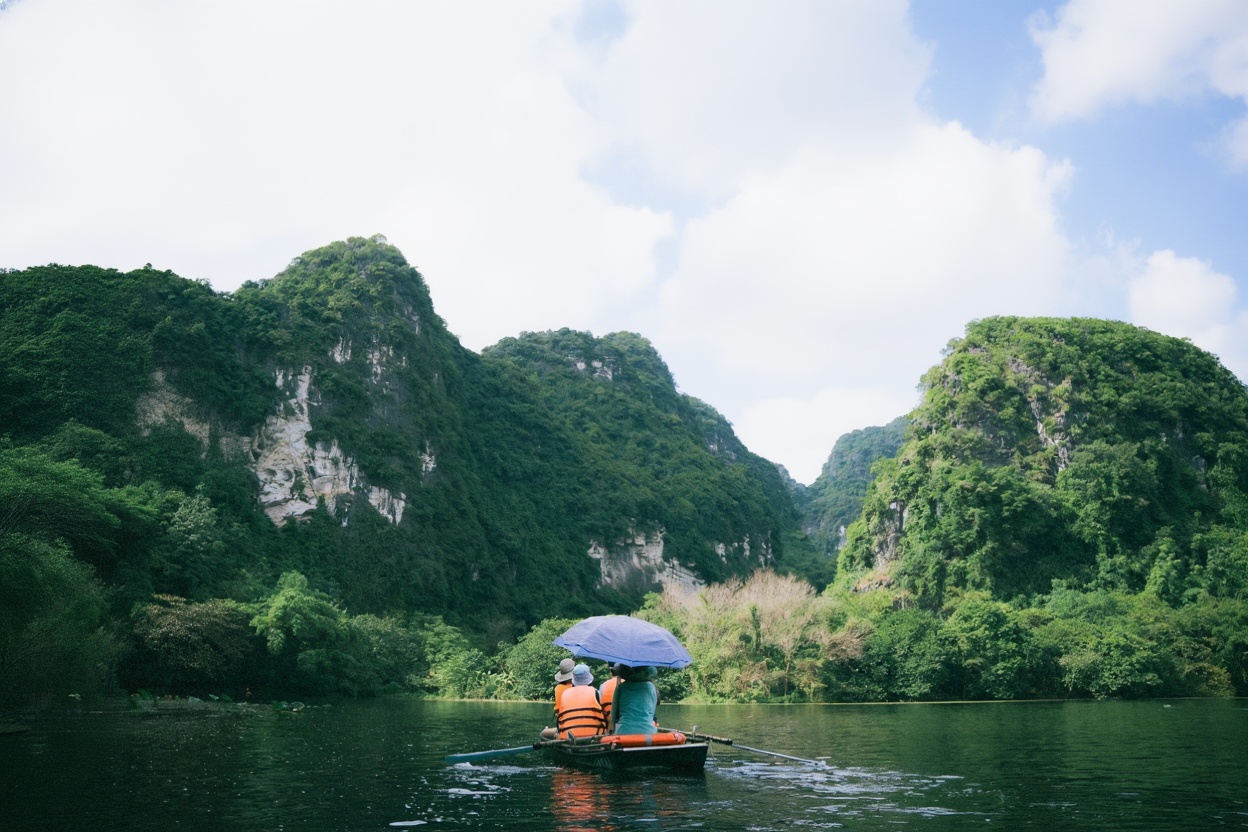 Who Should Go Where — Vietnam Vs Thailand With Images, Vietnam